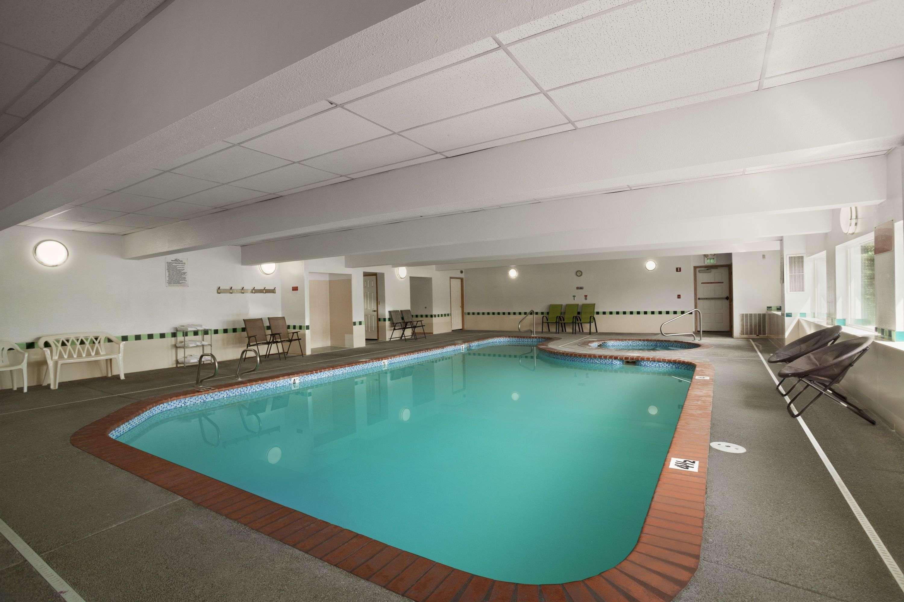Days Inn By Wyndham Lacey Olympia Area Exterior photo